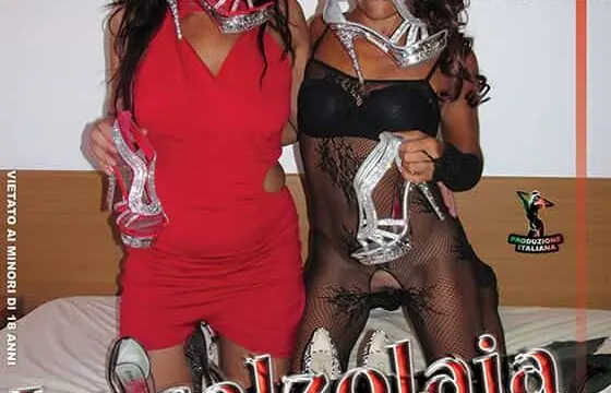 La calzolaia piglia cazzi a paia 2