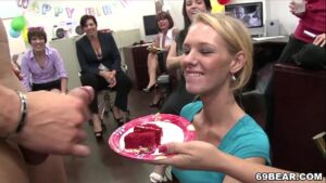 Party : guarda video porno gratis e film xxx e clip online qui su videopornohdstreaming.com